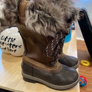 London fog kids Melton boots snow boots